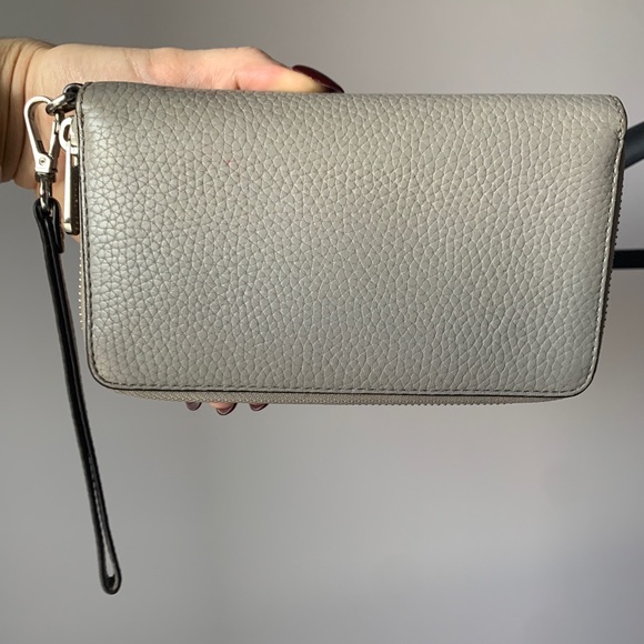 Michael Kors Grey Wallet - Picture 3 of 5